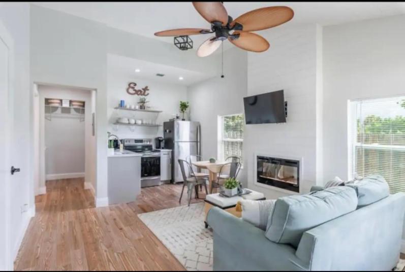 Endless Summer Cottage デルレイビーチ エクステリア 写真